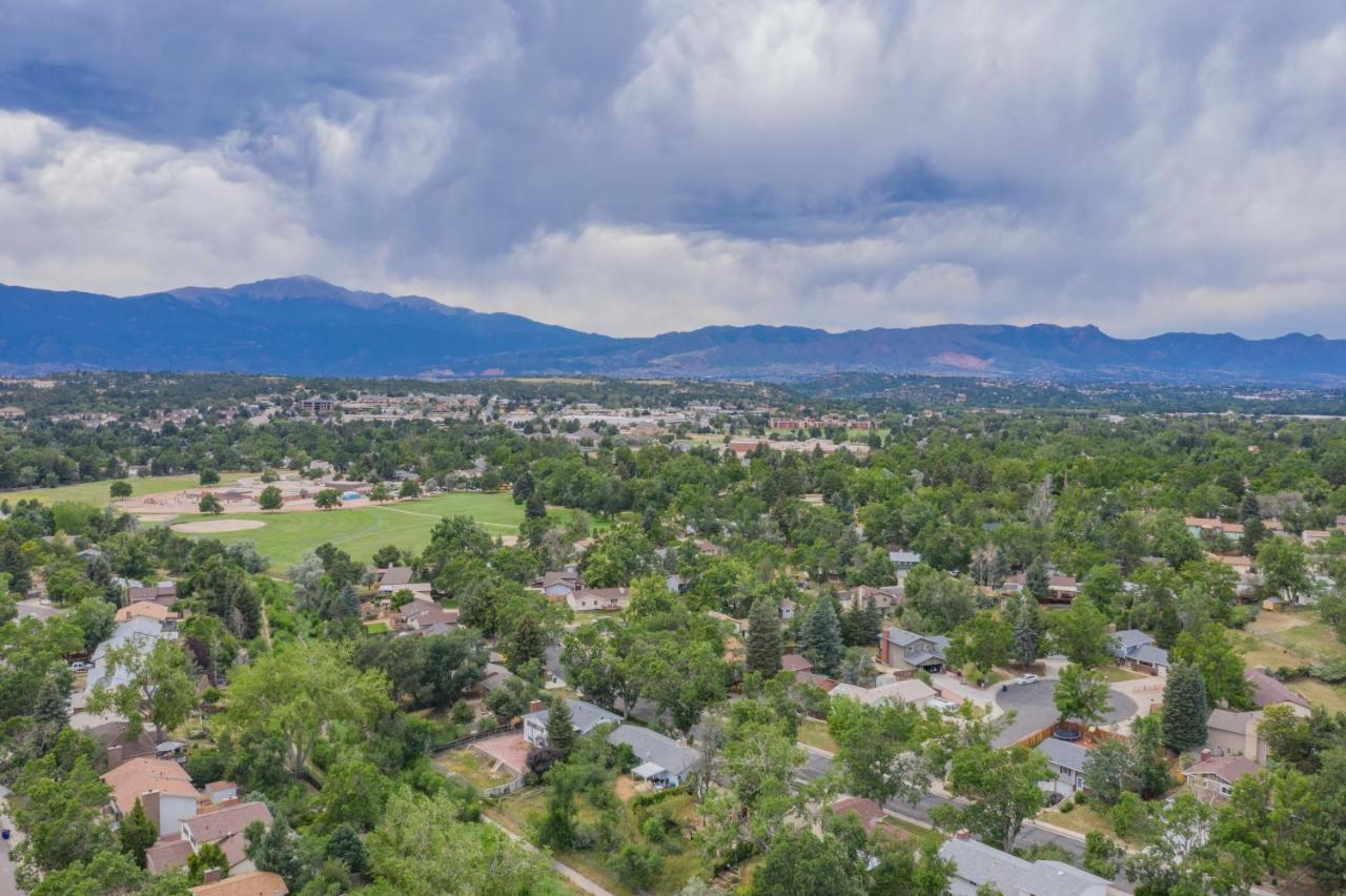 Вилла Wonderful Spacious 5Br Colorado Springs House Экстерьер фото
