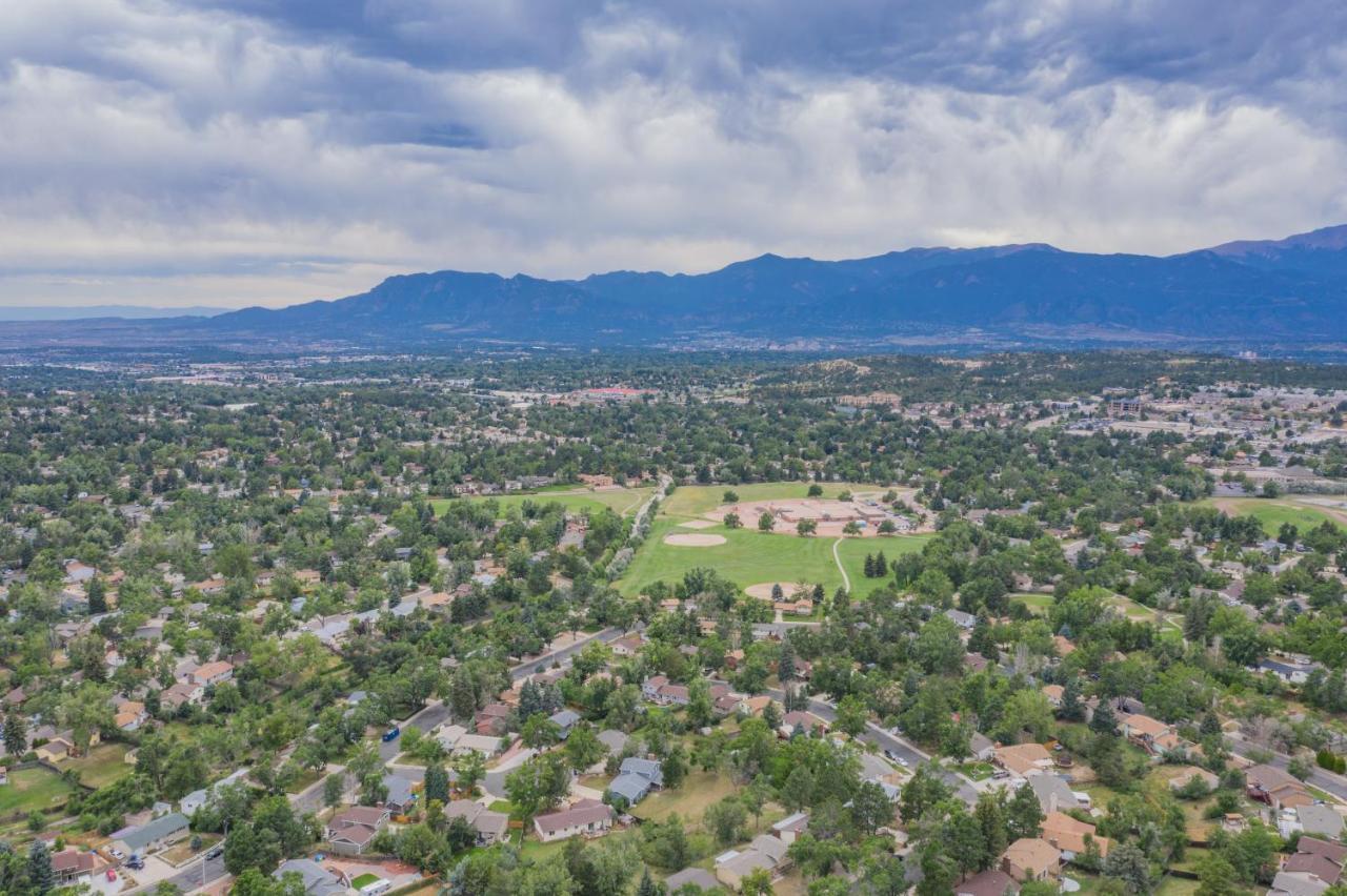 Вилла Wonderful Spacious 5Br Colorado Springs House Экстерьер фото