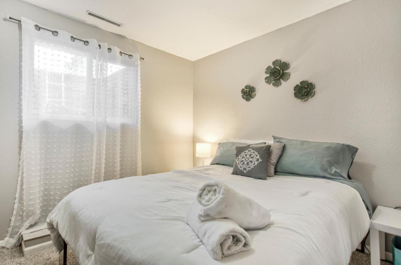 Вилла Wonderful Spacious 5Br Colorado Springs House Экстерьер фото